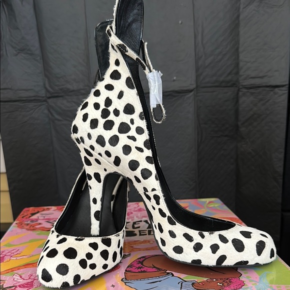Jeffrey Campbell Black and White Polka Dot Heels - Picture 1 of 3